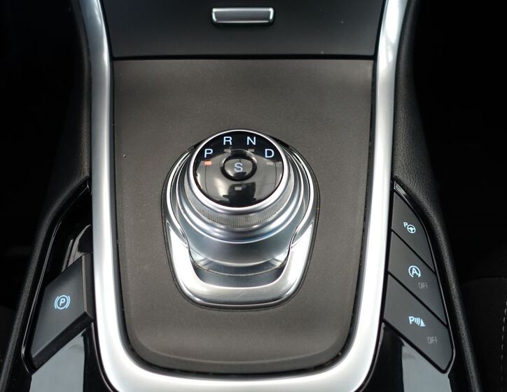Ford Galaxy 23
