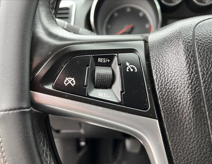 Opel Insignia 21