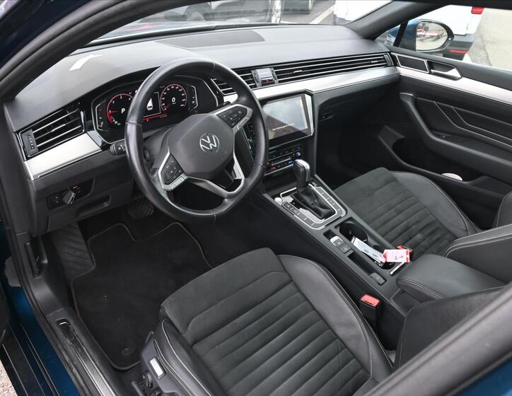 Volkswagen Passat 2