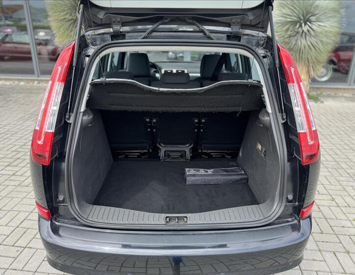Ford C-MAX 13