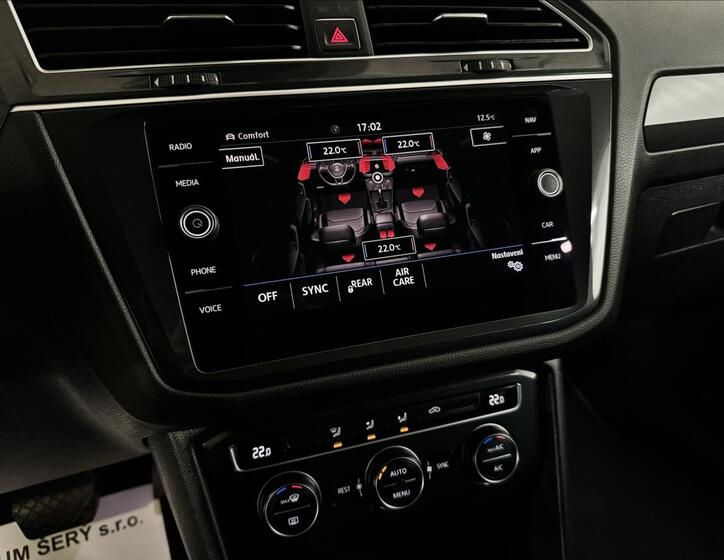 Volkswagen Tiguan 30