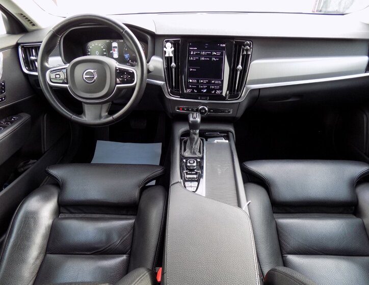 Volvo S90 20