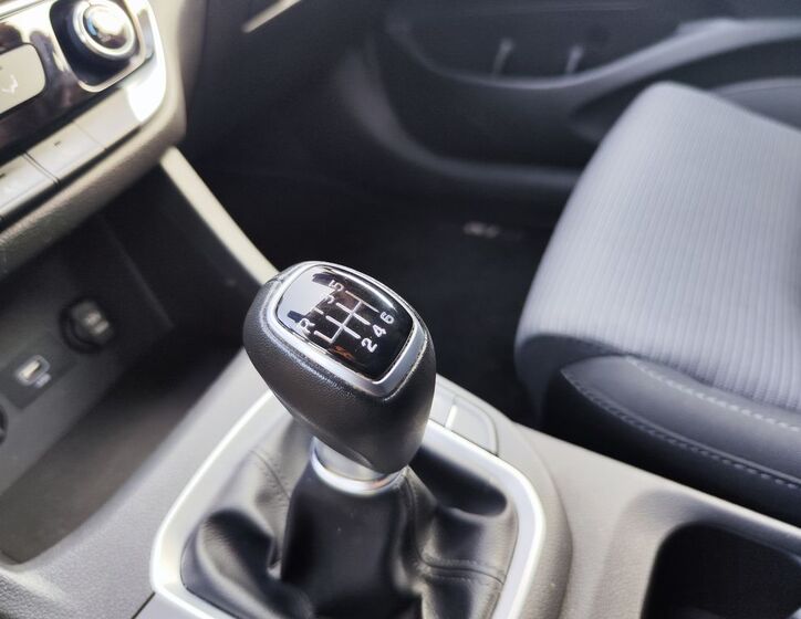 Hyundai i30 19