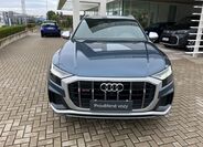 Audi SQ8 9