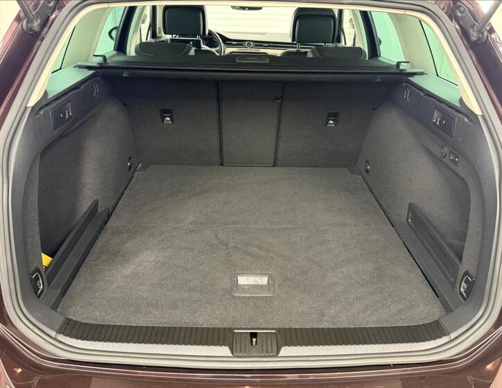 Volkswagen Passat 42