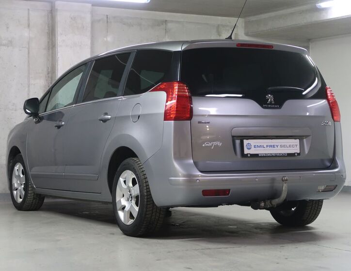 Peugeot 5008 7