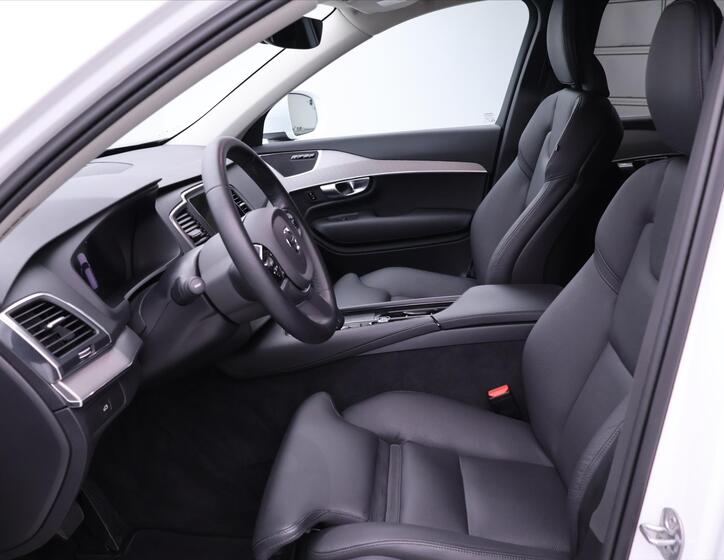 Volvo XC90 12
