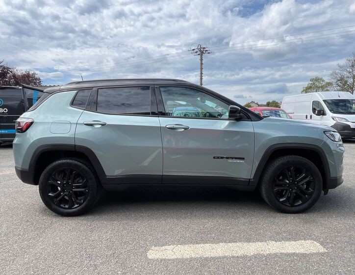 Jeep Compass 16