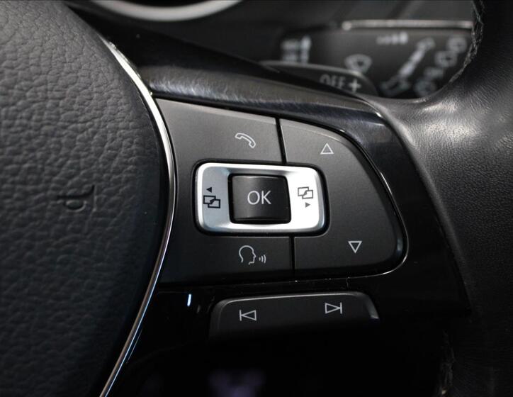 Volkswagen Tiguan 19