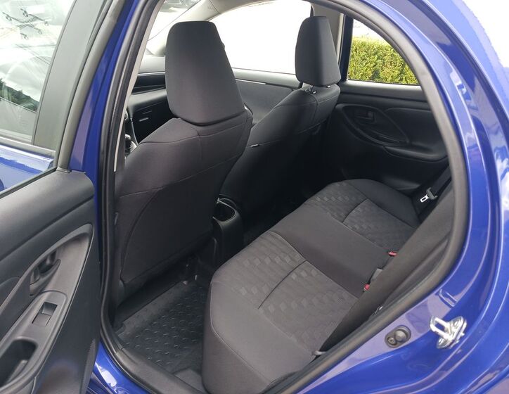Toyota Yaris 11
