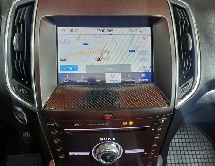 Ford Galaxy 16