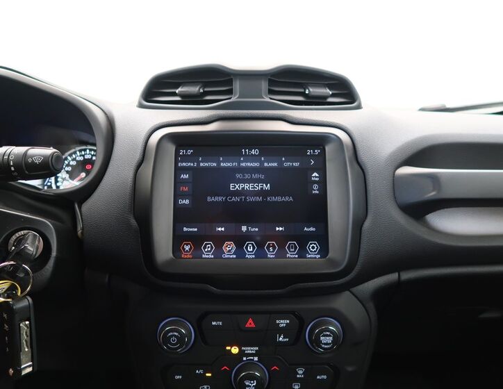 Jeep Renegade 27