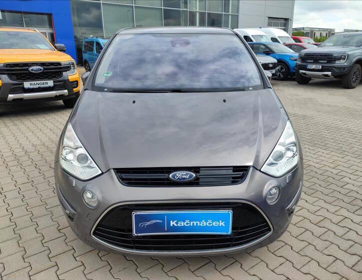 Ford S-MAX 8
