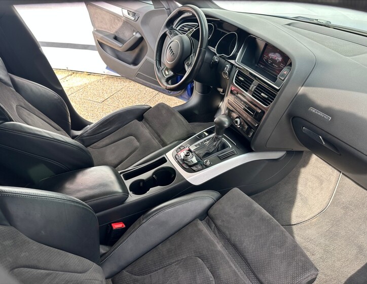 Audi A5 10