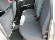 Isuzu D-Max 8