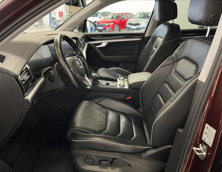Volkswagen Touareg 21