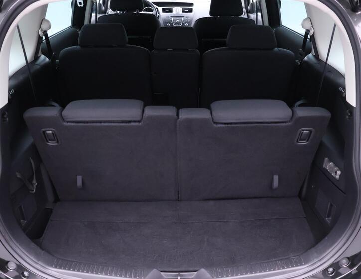 Mazda 5 10