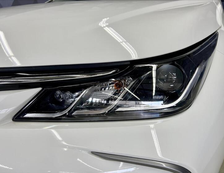Toyota Corolla 8