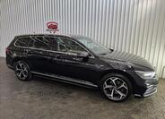 Volkswagen Passat 11