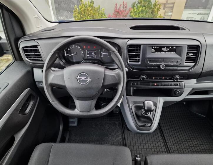 Opel Vivaro 12
