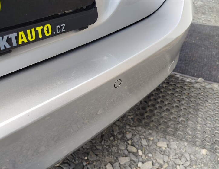 Volkswagen Golf 47