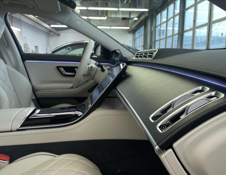 Mercedes-Benz Třídy S 17