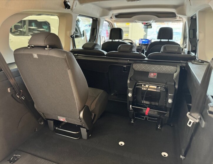 Opel Combo 11