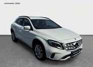 Mercedes-Benz GLA 3
