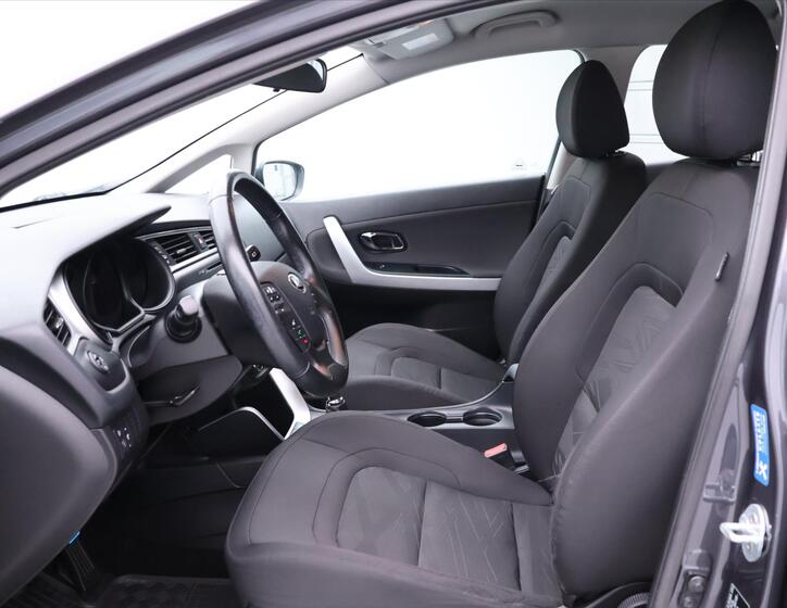 KIA Ceed 11