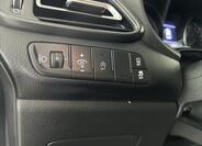 Hyundai i30 11