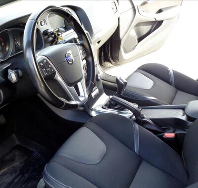 Volvo V40 22