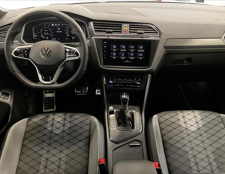 Volkswagen Tiguan 5