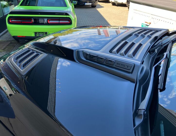 Dodge RAM 73