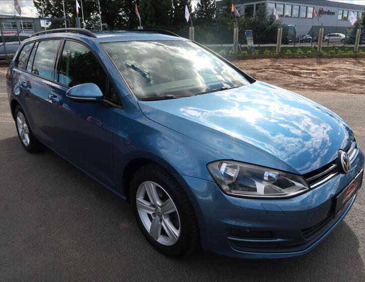 Volkswagen Golf 2