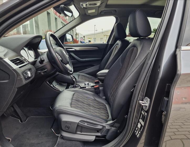 BMW X1 18