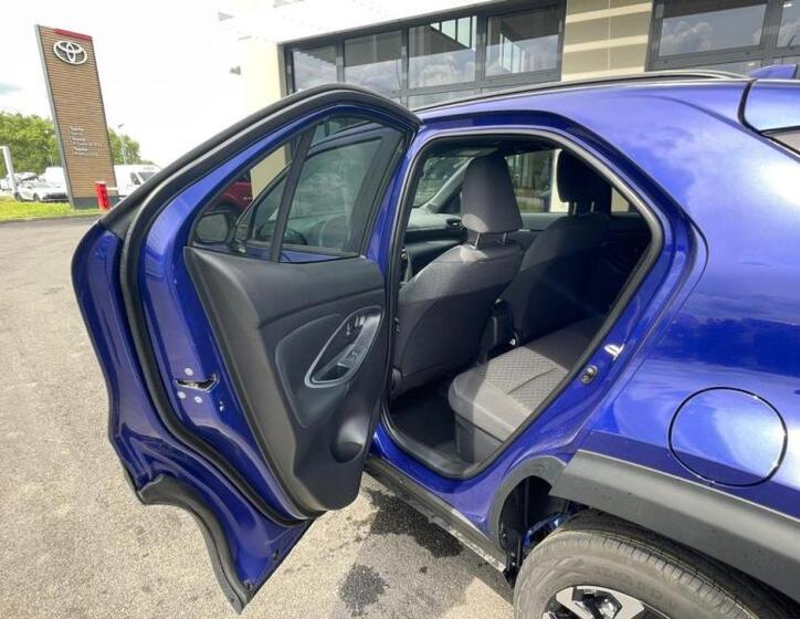 Toyota Yaris Cross 10