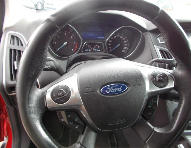 Ford Focus 25