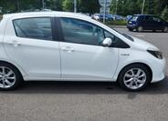 Toyota Yaris 5