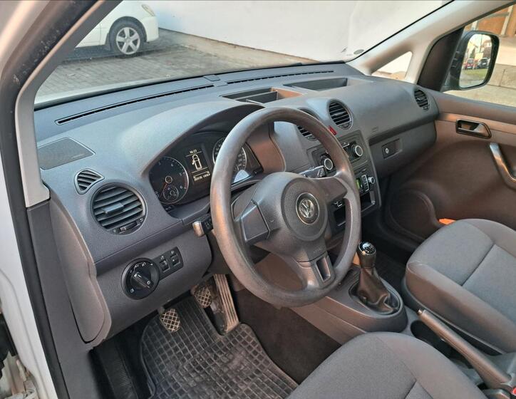 Volkswagen Caddy 17