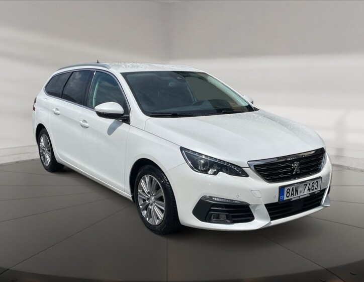 Peugeot 308 1