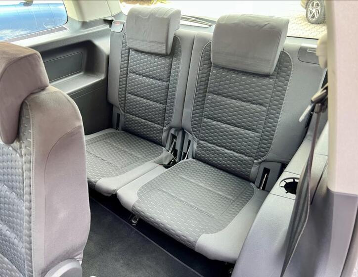 Volkswagen Touran 14