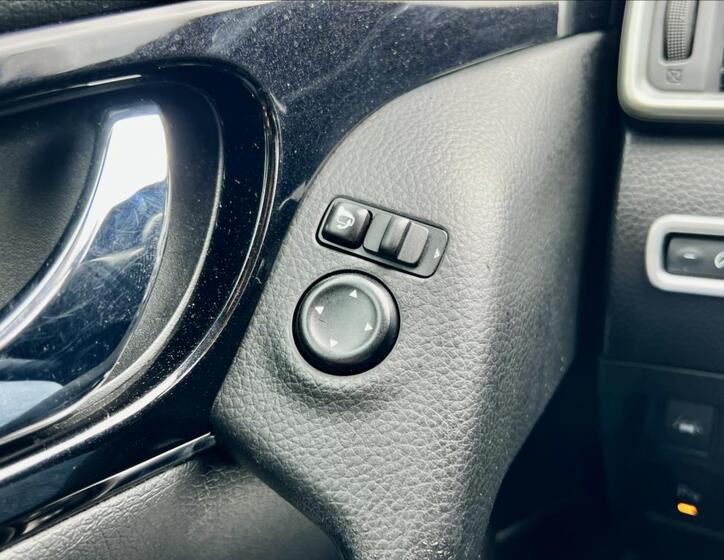 Nissan Qashqai 35