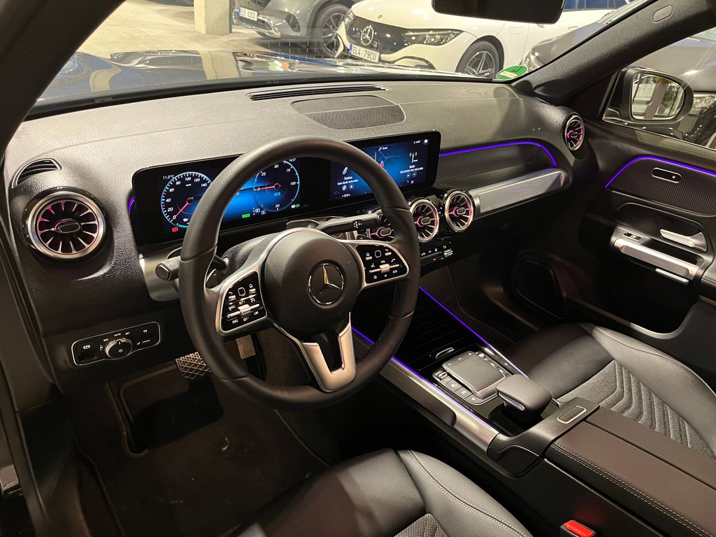 Mercedes-Benz EQB