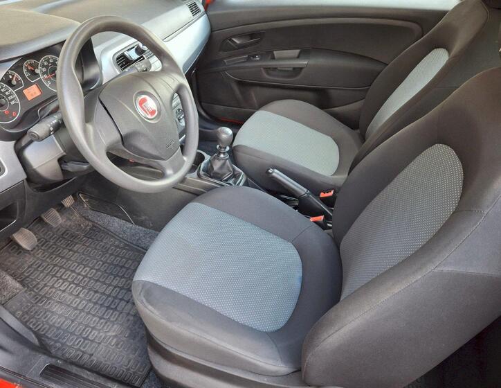 Fiat Punto 17