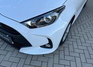 Toyota Yaris 10