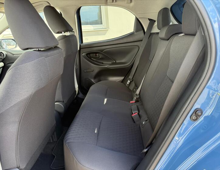 Toyota Yaris 10