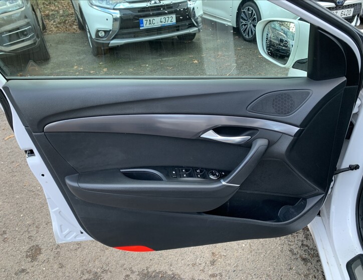 Hyundai i40 10