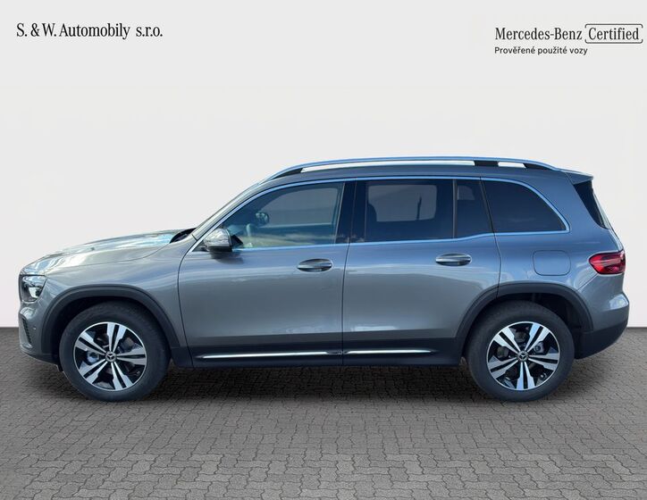 Mercedes-Benz GLB 13