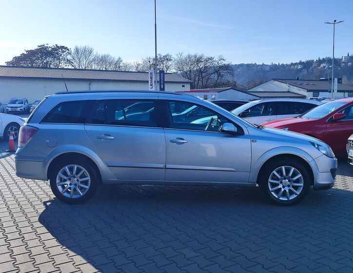 Opel Astra 4