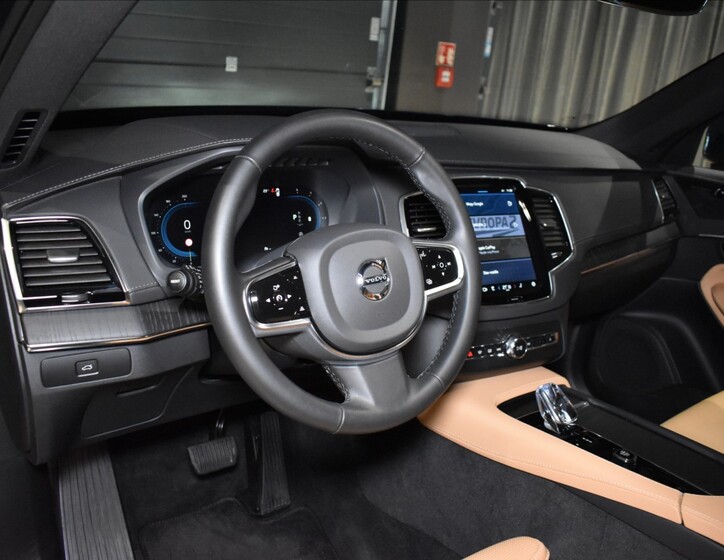 Volvo XC90 14